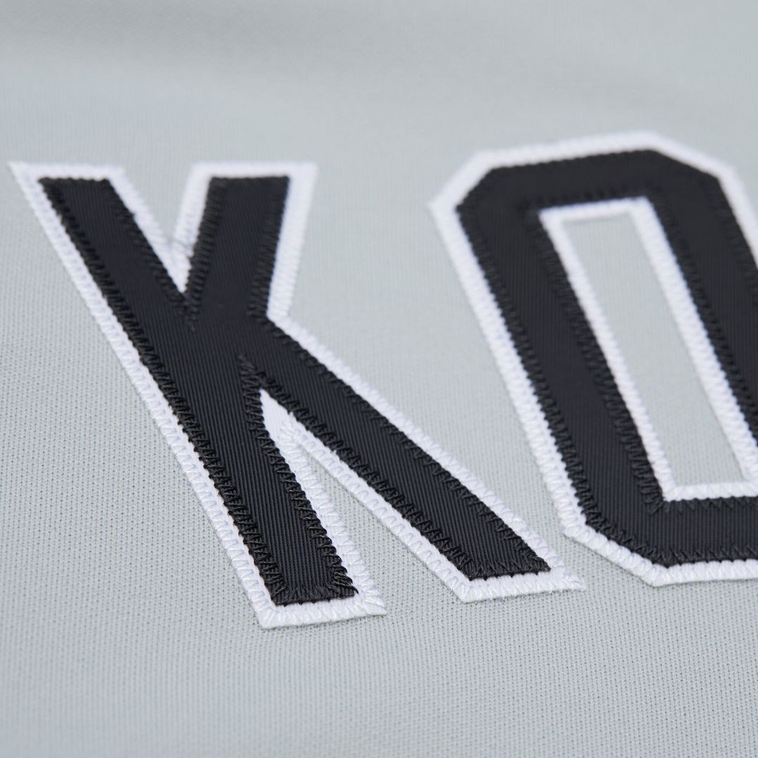 Paul Konerko Chicago White Sox 2005 Cooperstown Collection Authentic Jersey - Gray