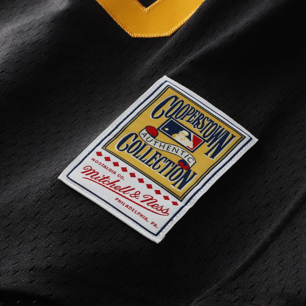 Willie Stargell Pittsburgh Pirates Cooperstown Collection Big & Tall Mesh Batting Practice Jersey - Black