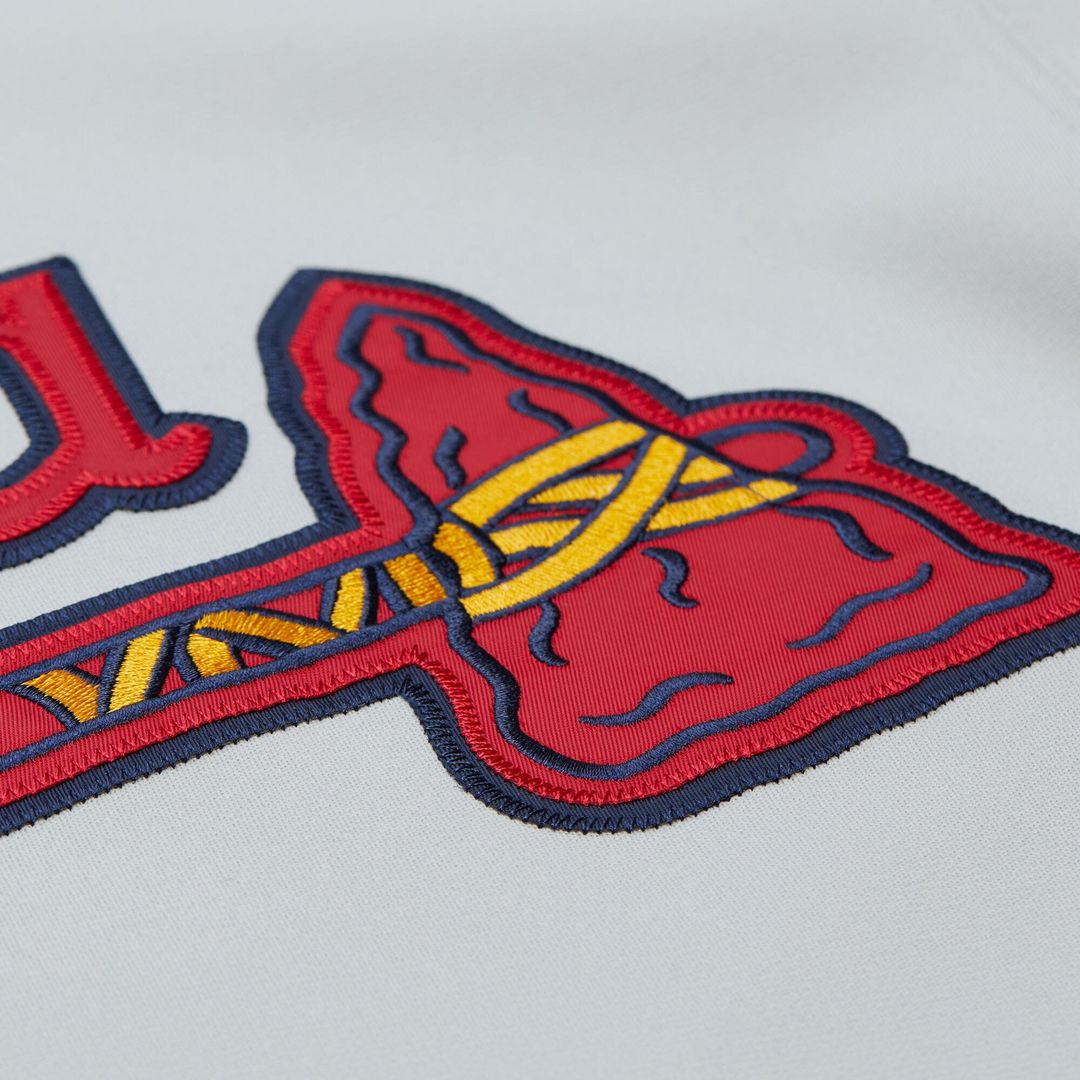 Greg Maddux Atlanta Braves 1995 Throwback Authentic Jersey - Gray