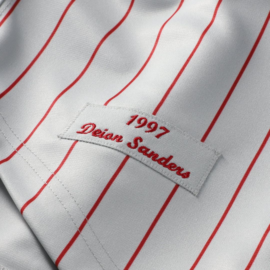 Deion Sanders Cincinnati Reds 1997 Authentic Jersey - Gray